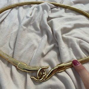 DKNY Gold Hook Belt. Size S/M.